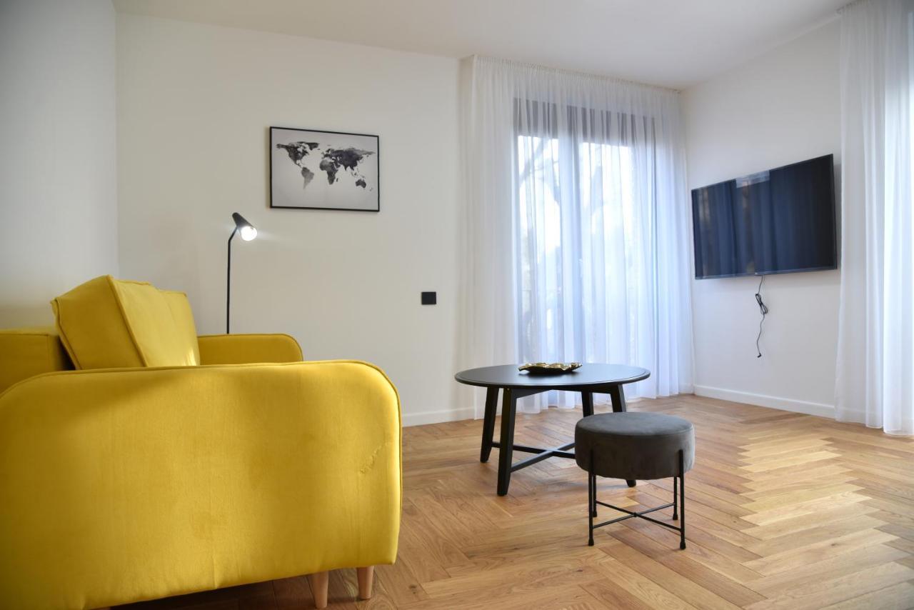 26Bricks Luxury Suites Oradea Dış mekan fotoğraf