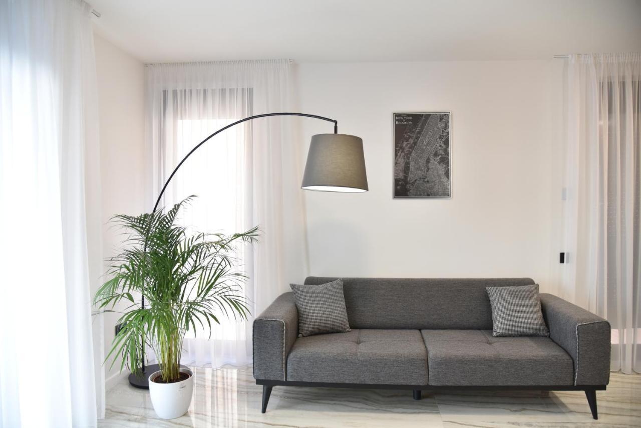 26Bricks Luxury Suites Oradea Dış mekan fotoğraf