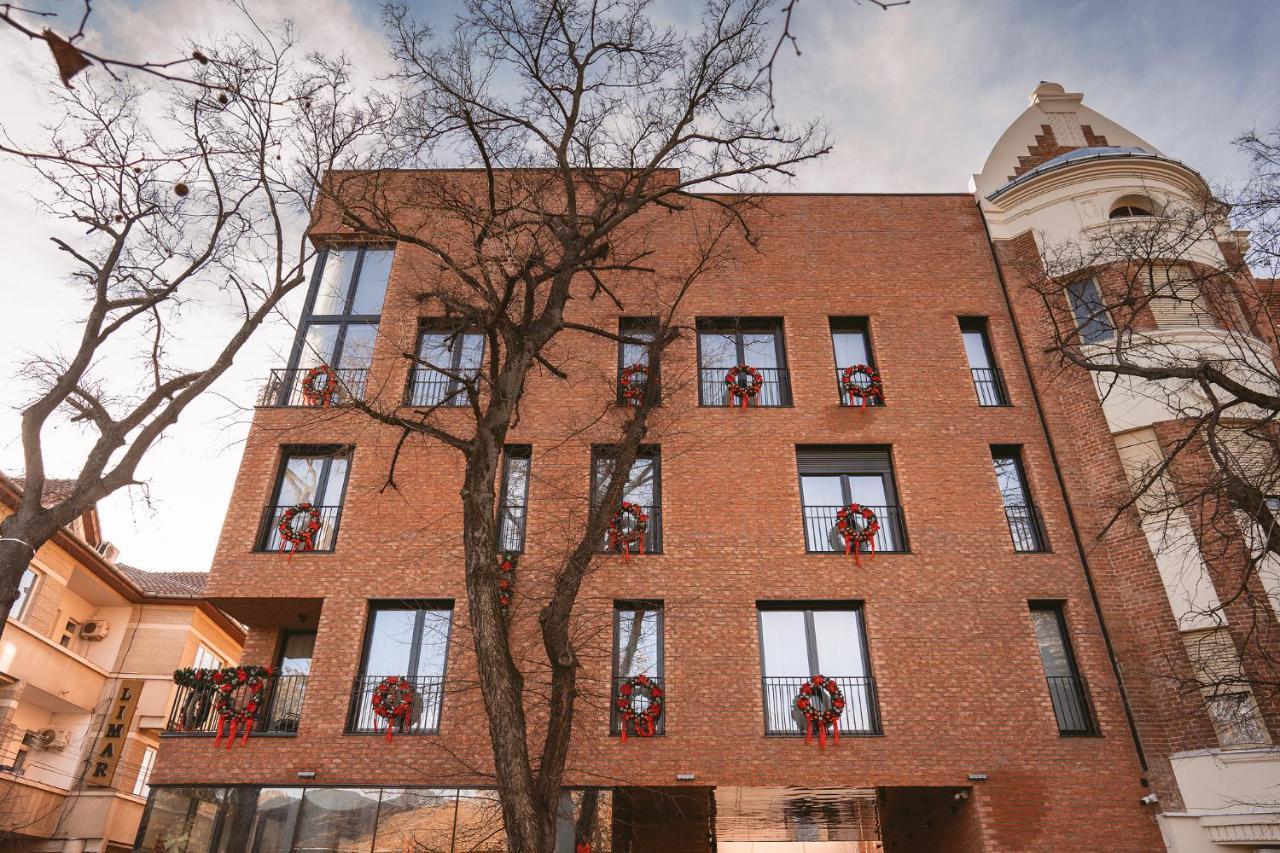 26Bricks Luxury Suites Oradea Dış mekan fotoğraf