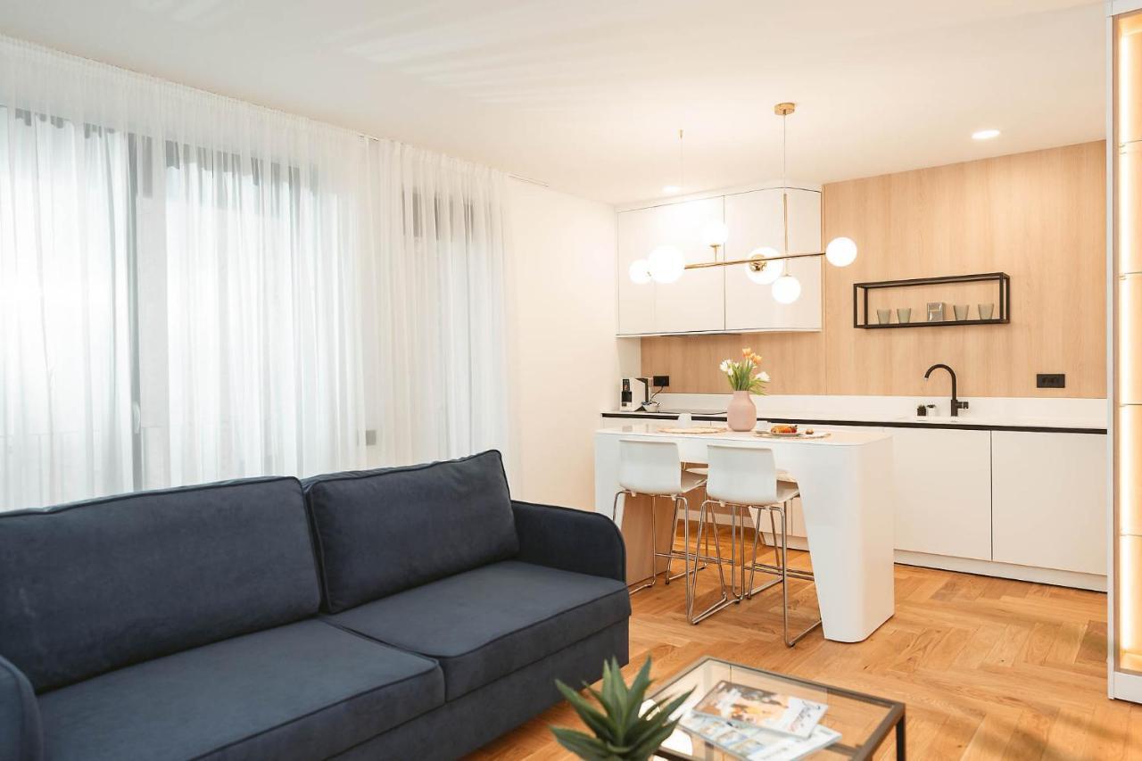 26Bricks Luxury Suites Oradea Dış mekan fotoğraf