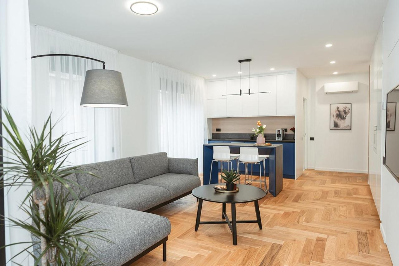 26Bricks Luxury Suites Oradea Dış mekan fotoğraf