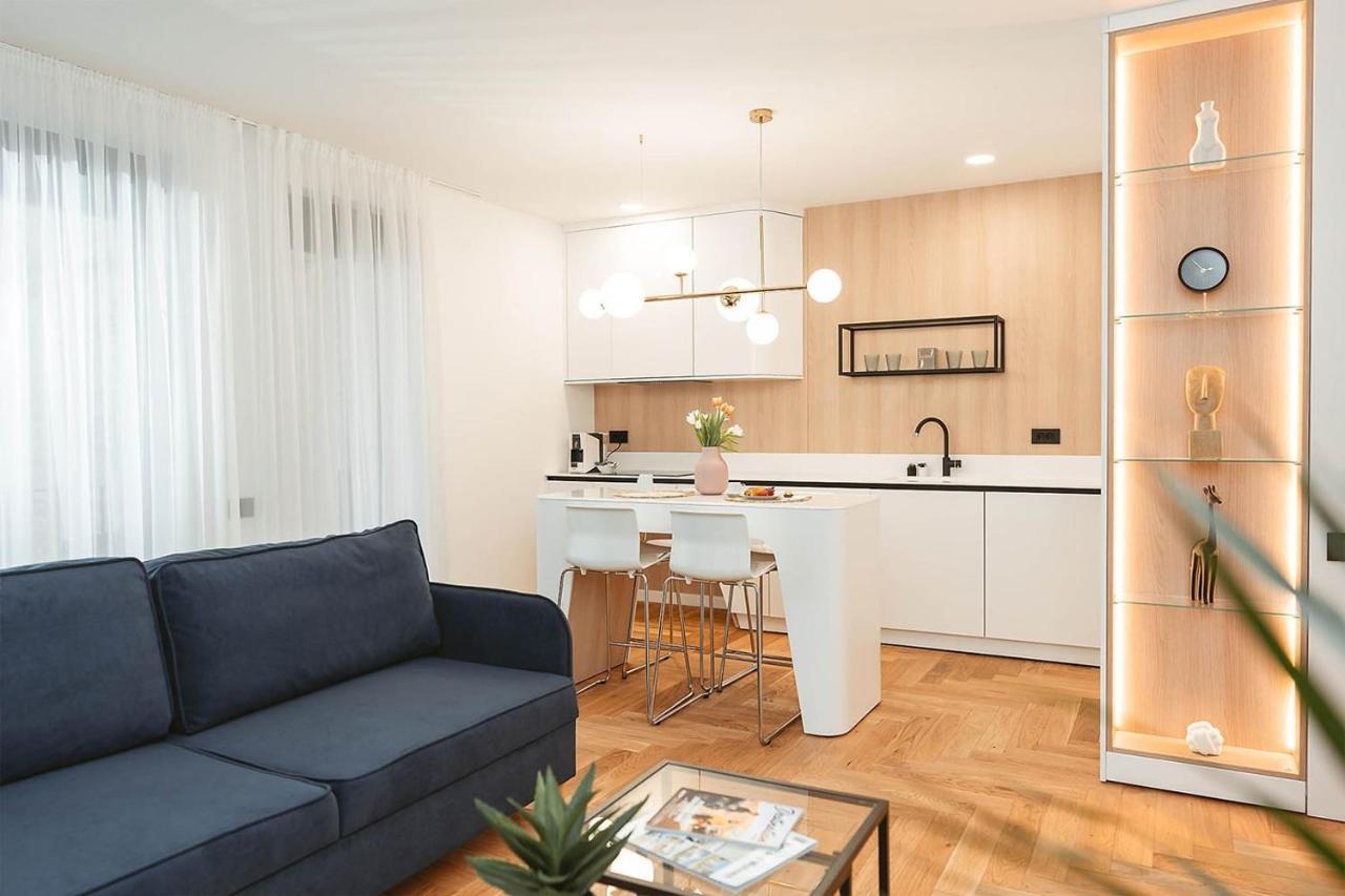 26Bricks Luxury Suites Oradea Dış mekan fotoğraf