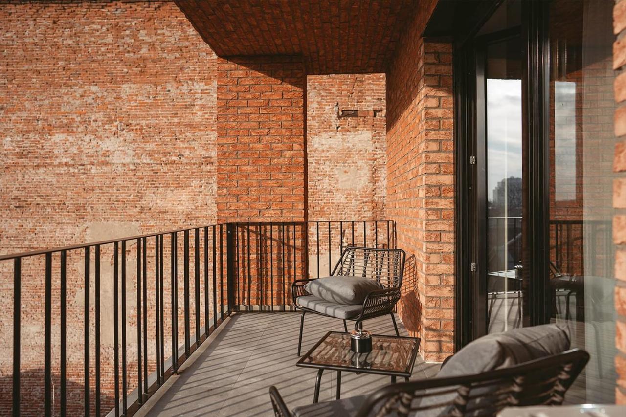 26Bricks Luxury Suites Oradea Dış mekan fotoğraf