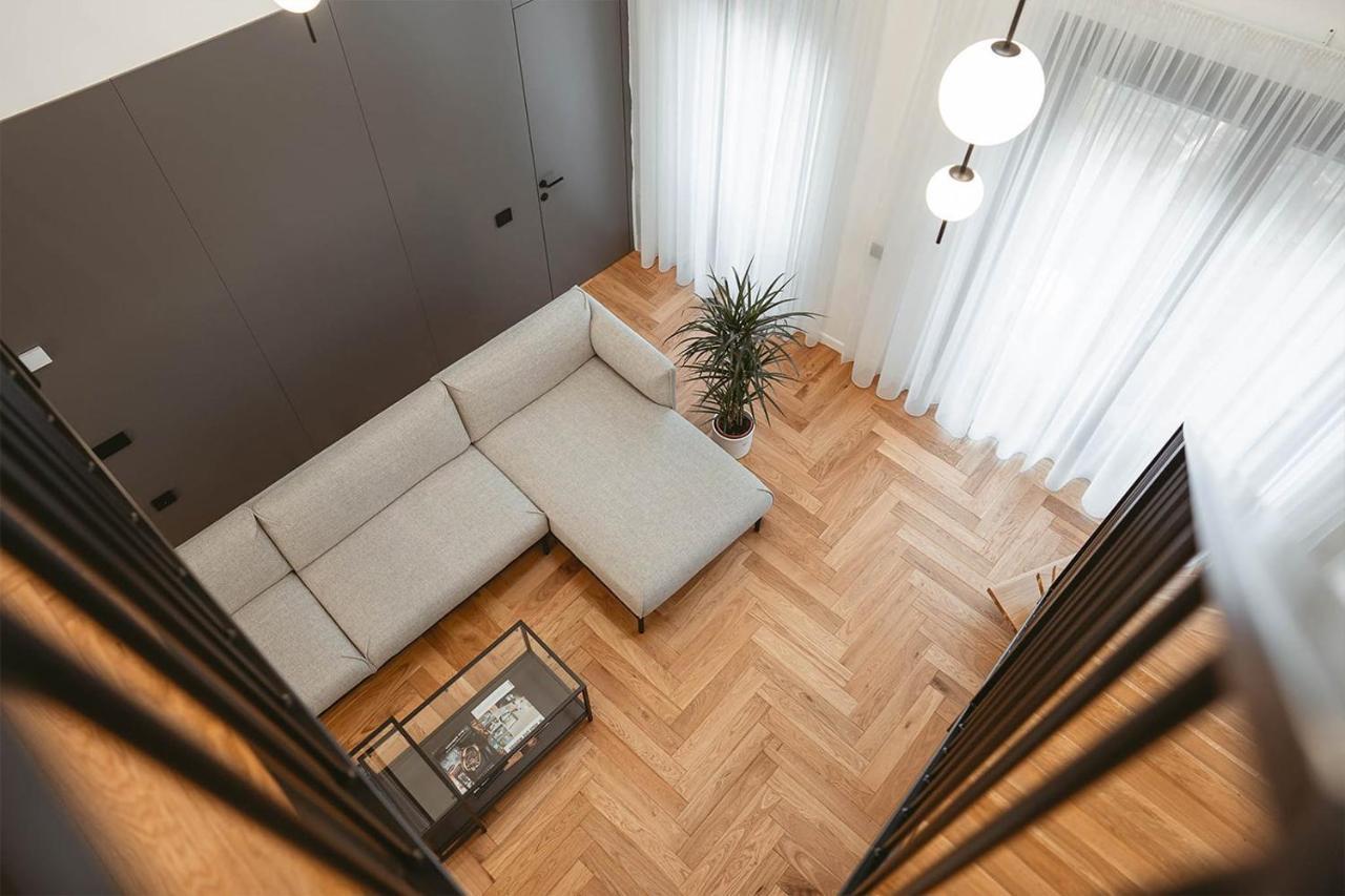26Bricks Luxury Suites Oradea Dış mekan fotoğraf