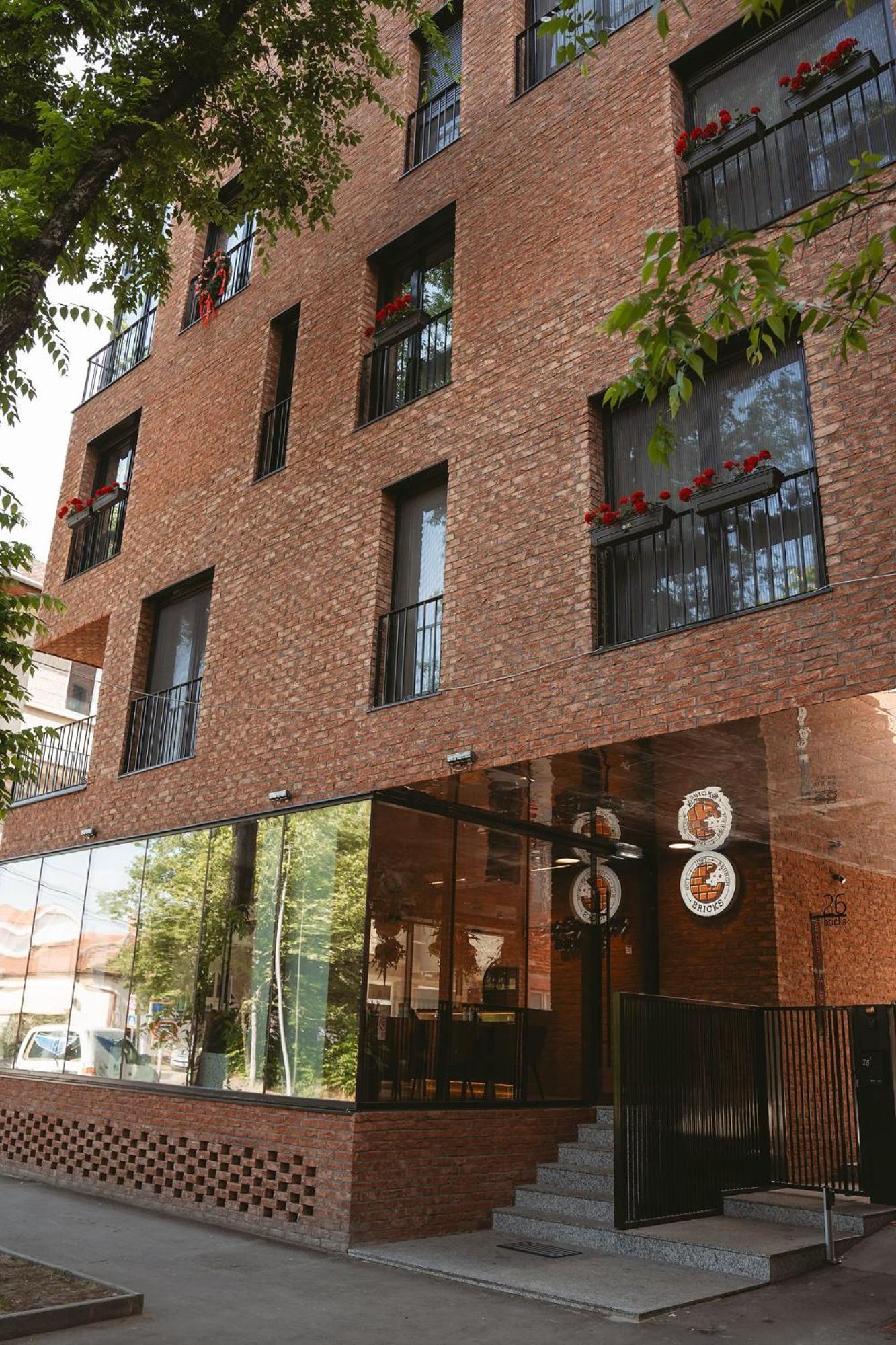 26Bricks Luxury Suites Oradea Dış mekan fotoğraf